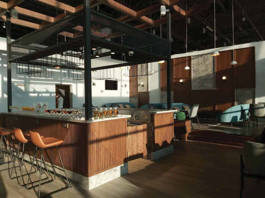 Formula.International_Page32_Image2